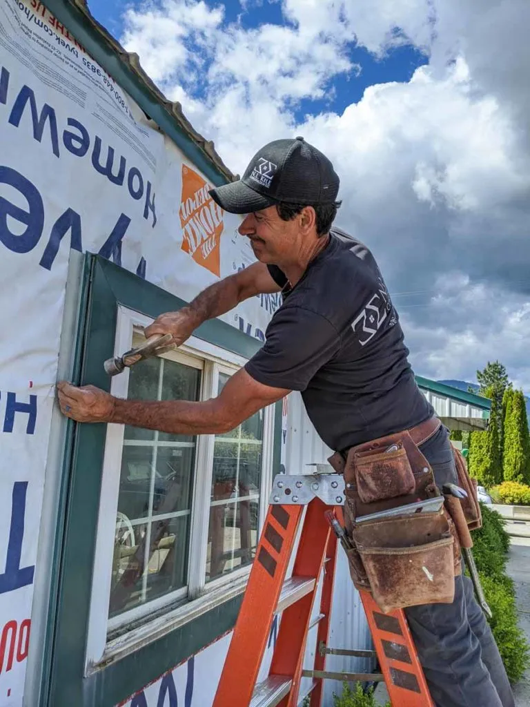 Kile Construction team working on a home remodeling project in Coeur d'Alene, Idaho